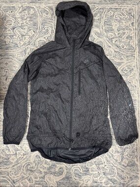 Nike Hooded Lightweight Jacket - 3M